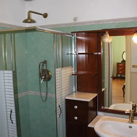Apartment Suites & Campitelli *